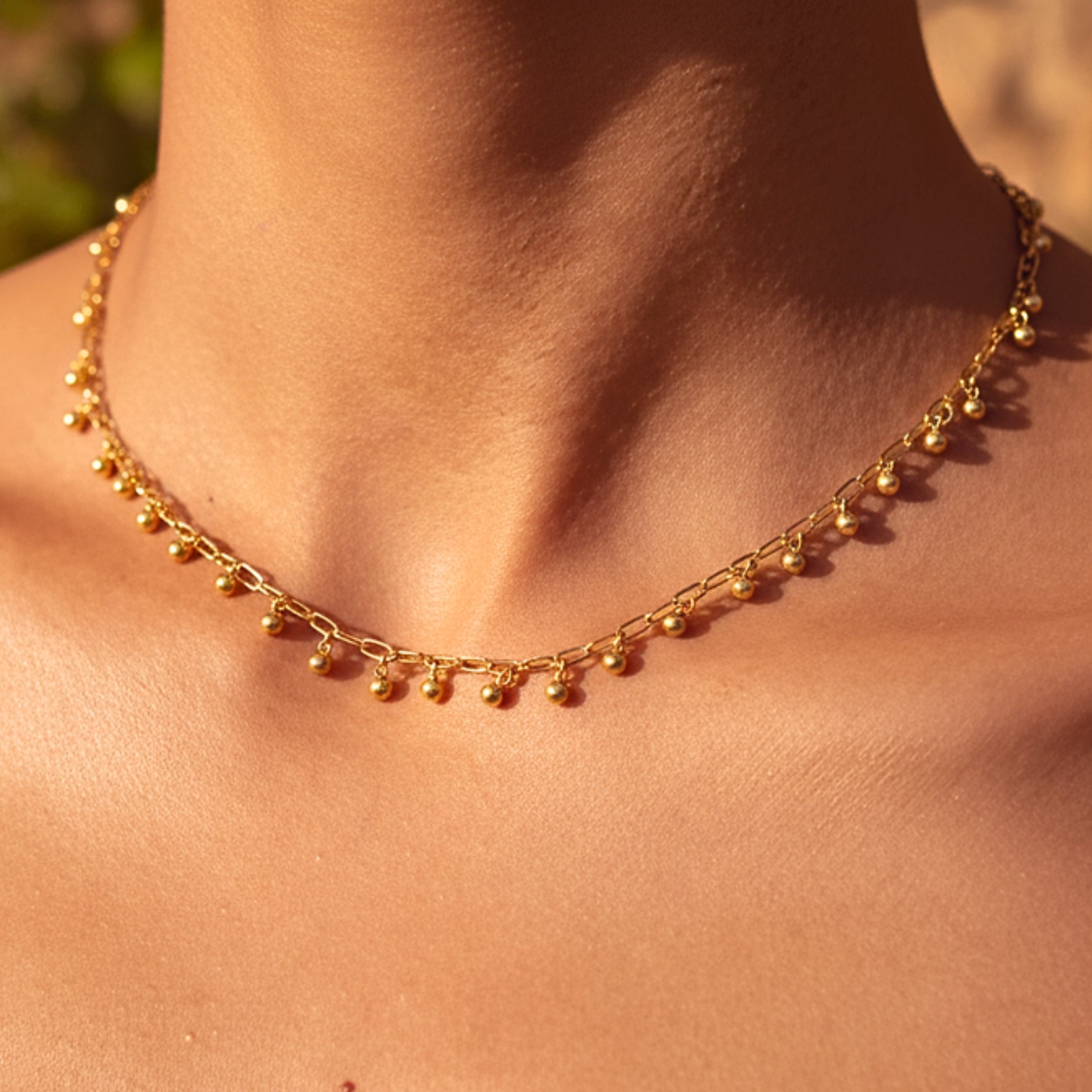 Beaded Chain Dangle Choker Women's Necklace - Gold PVD Stainless Steel