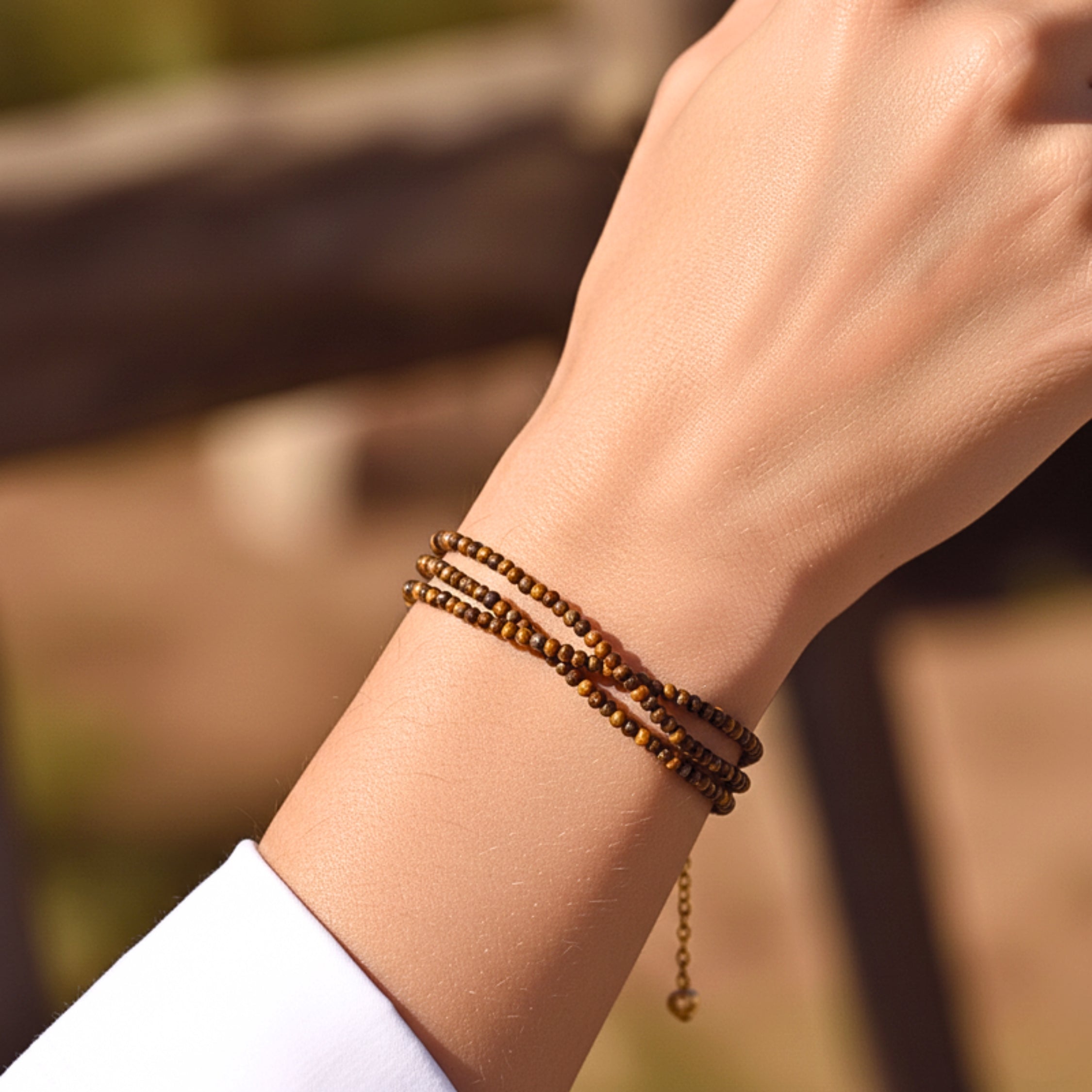 Tiger's Eye Beaded Adjustable Women's Bracelet - Gold PVD Stainless Steel